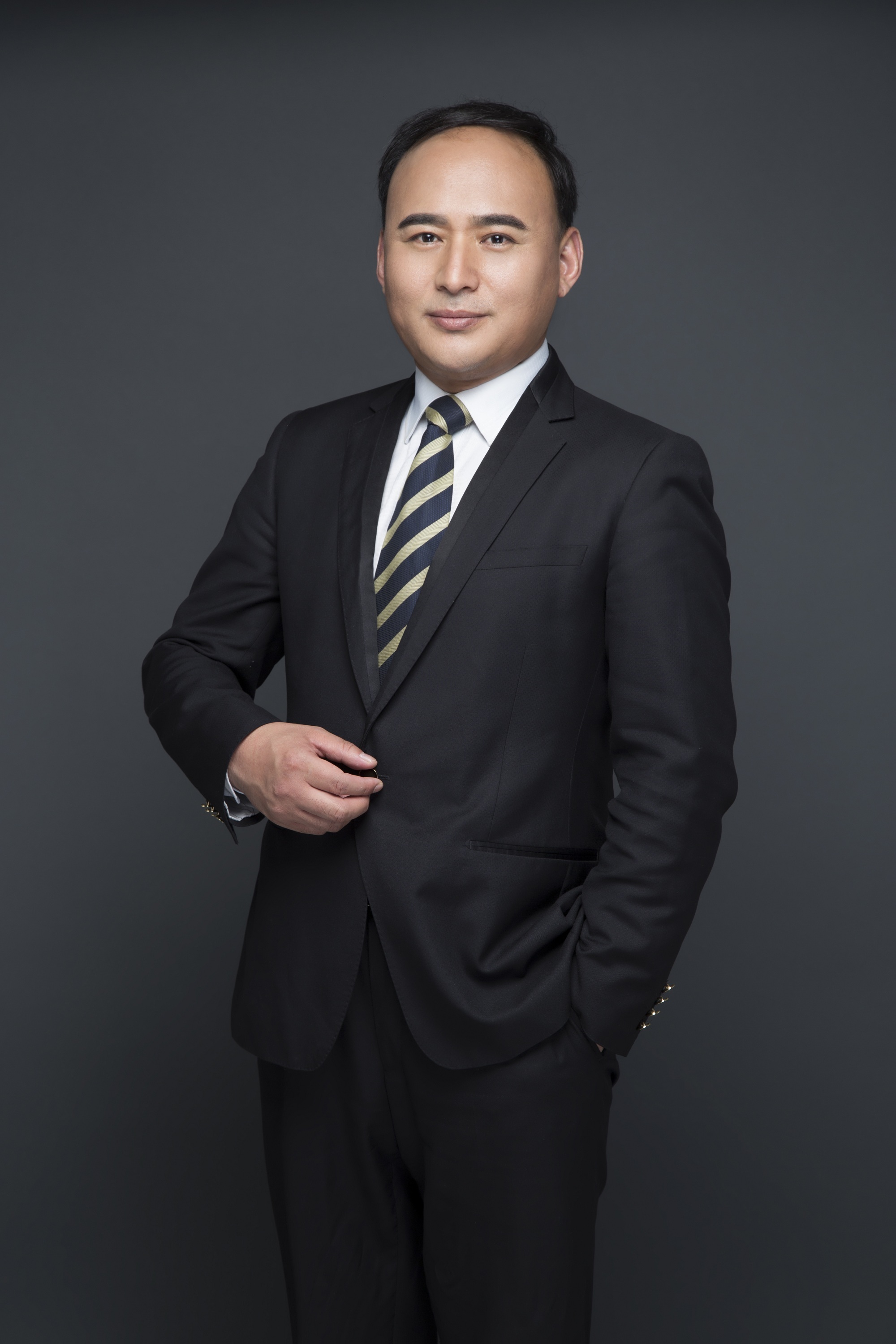 蔡羽 创始人 & 执行董事